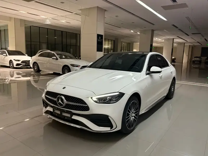 Mercedes-Benz C-Class, 2024