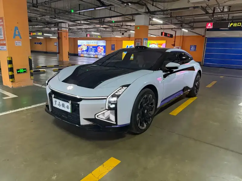 HiPhi Z, 2023