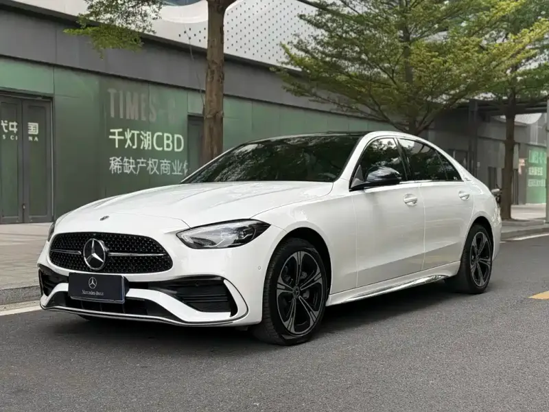 Mercedes-Benz C-Class, 2022