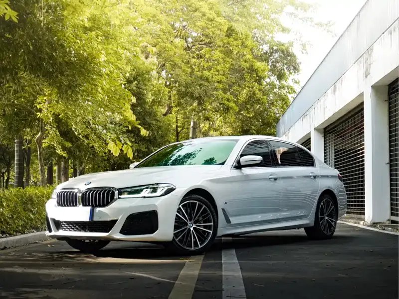 BMW 5 Series, 2021