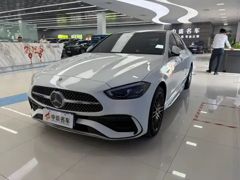 Mercedes-Benz C-Class, 2025