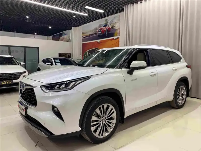 Toyota Highlander, 2023