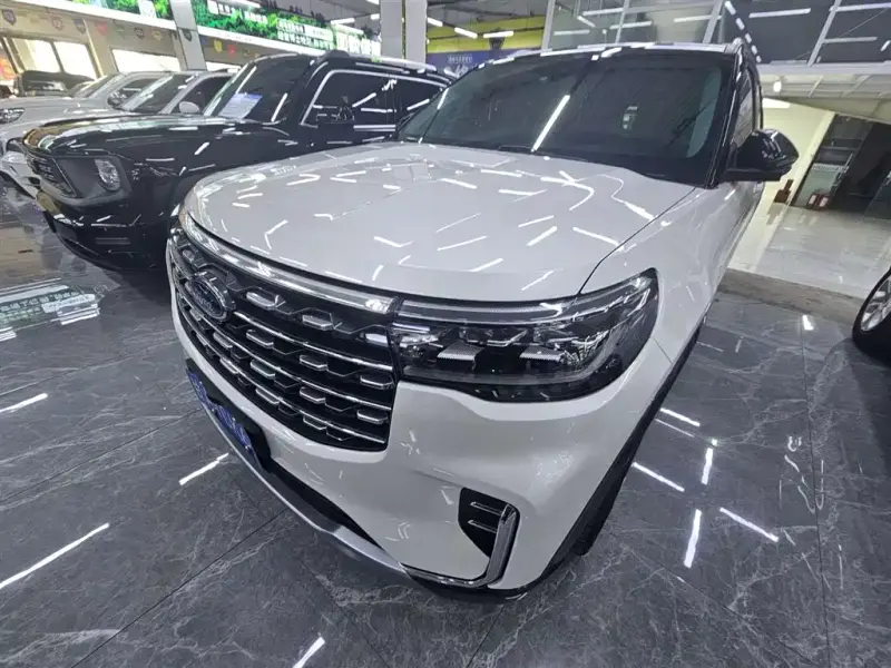 Ford Explorer, 2023