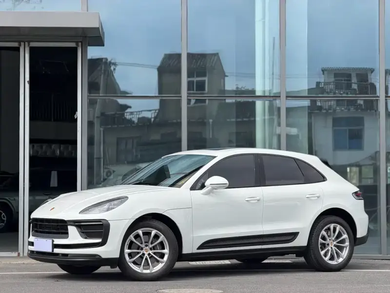Porsche Macan, 2023