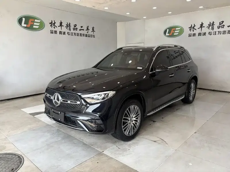 Mercedes-Benz GLC, 2025
