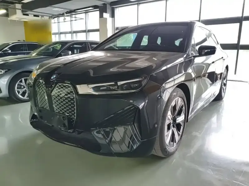 BMW iX, 2024