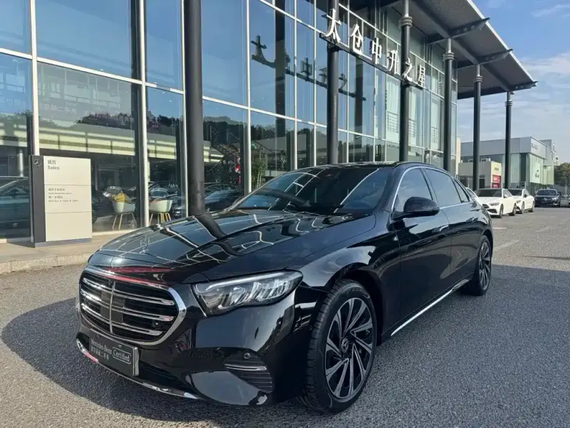 Mercedes-Benz E-Class, 2026