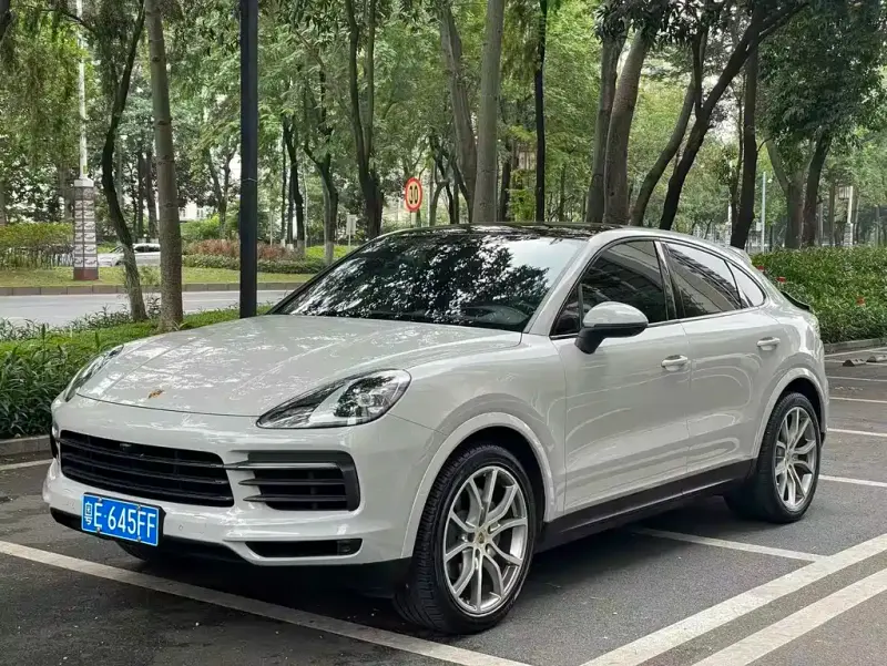 Porsche Cayenne, 2021