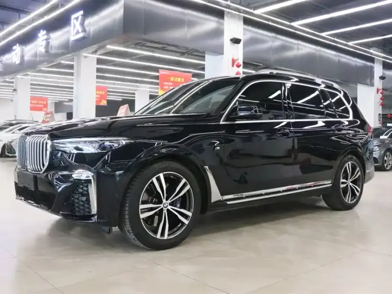 BMW X7, 2022