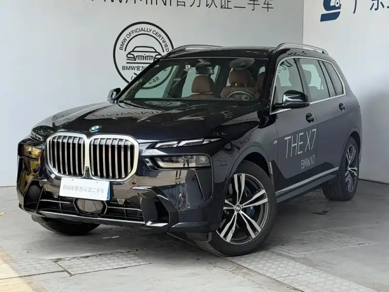 BMW X7, 2025