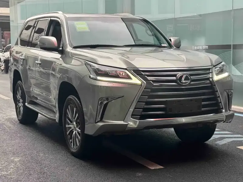 Lexus LX, 2020