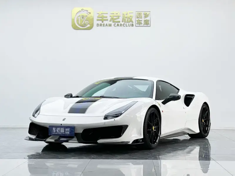 Ferrari 488, 2016