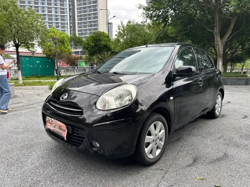 Nissan March, 2011