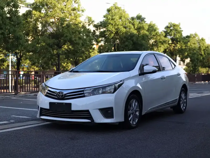 Toyota Corolla, 2015