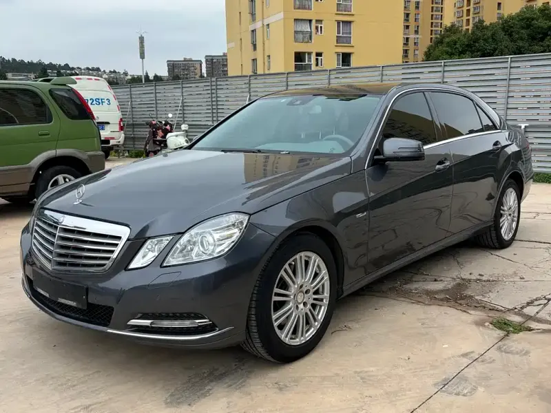 Mercedes-Benz E-Class, 2011