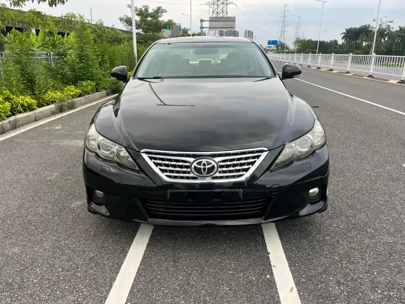 Toyota Reiz, 2013