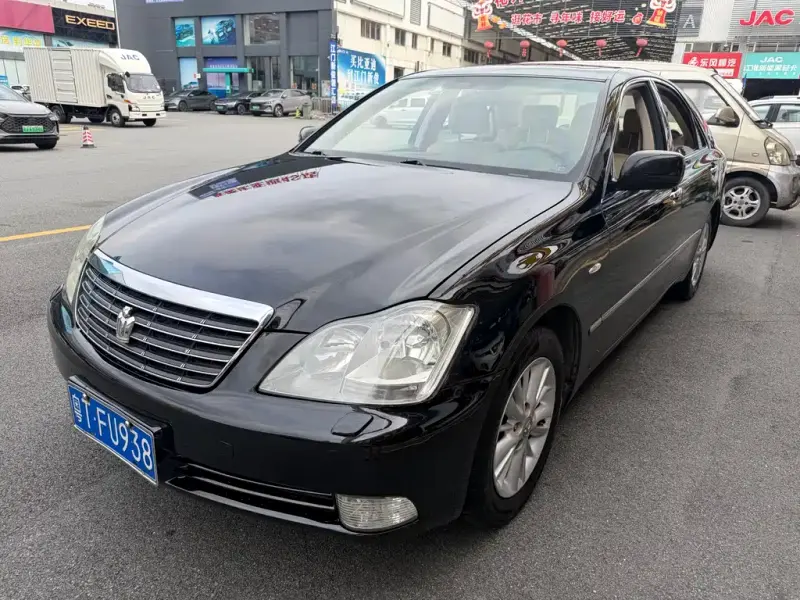 Toyota Crown, 2009