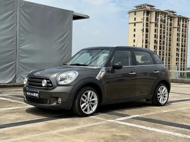MINI Countryman, 2015