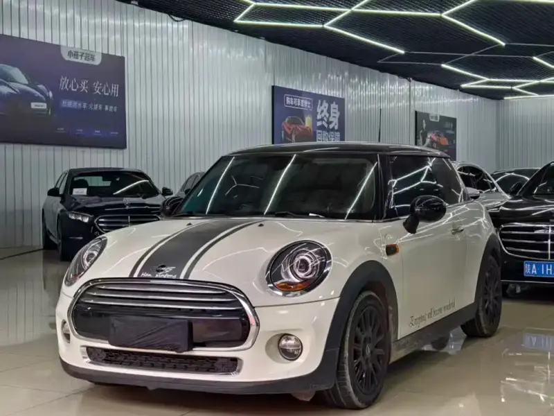 MINI Mini, 2015