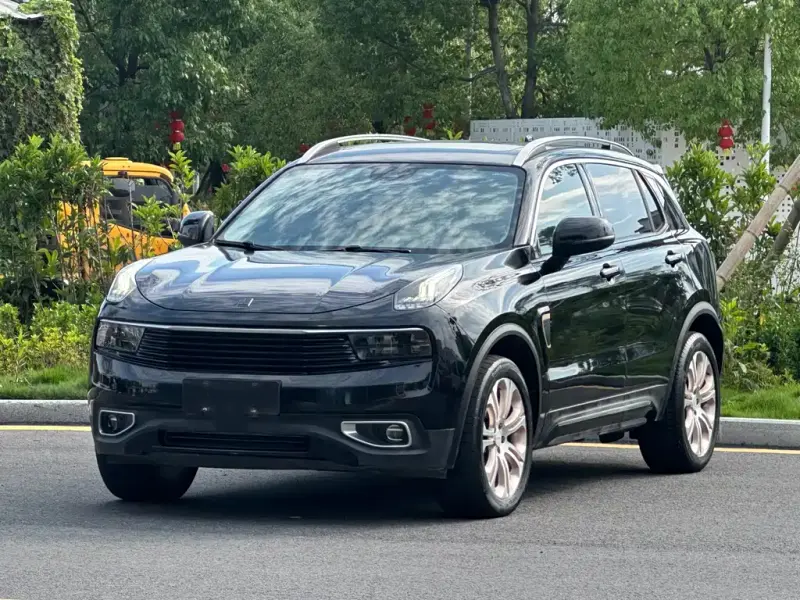 Lynk & Co 01, 2018
