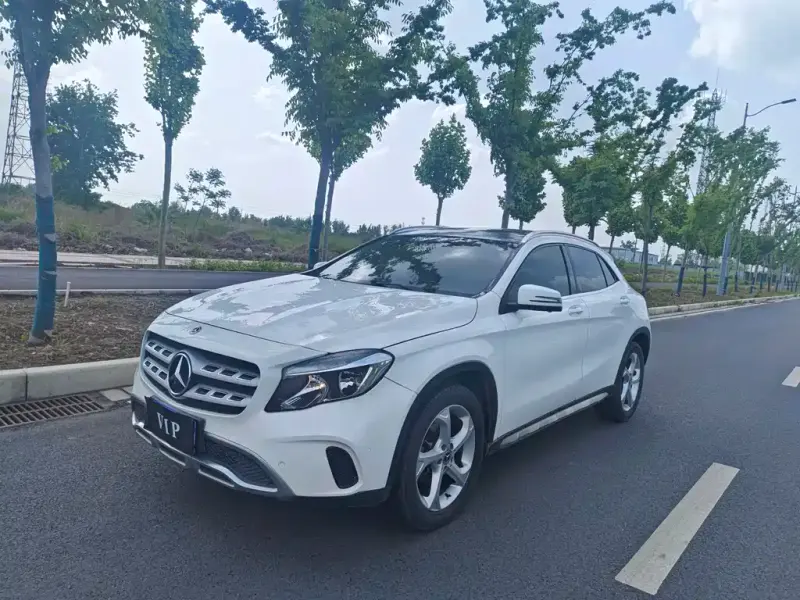 Mercedes-Benz GLA, 2017