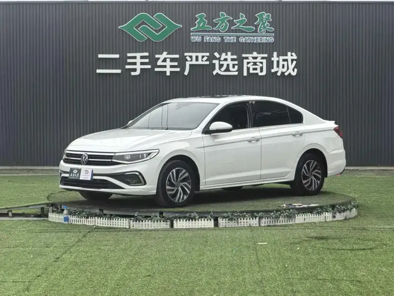 Volkswagen Bora, 2024