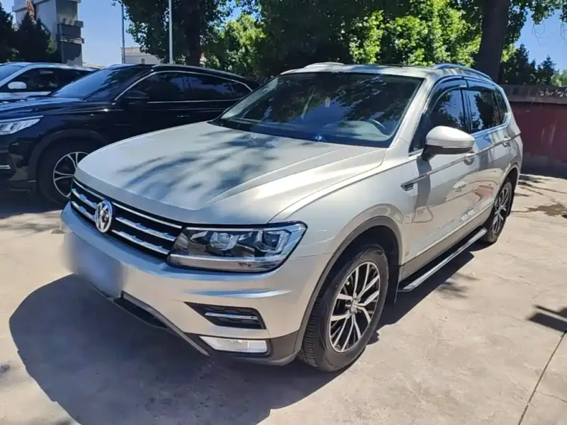 Volkswagen Tiguan L, 2018