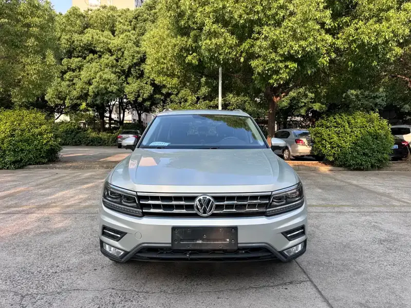 Volkswagen Tiguan L, 2018
