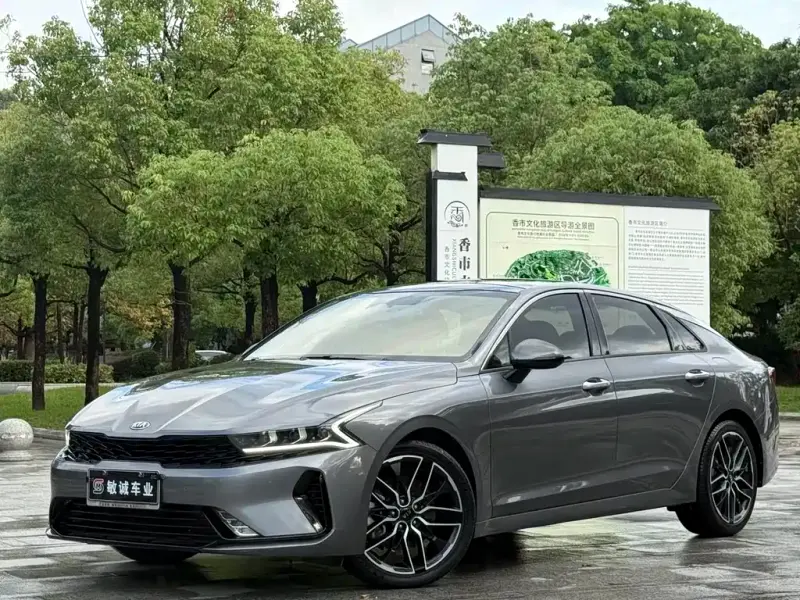 Kia K5, 2021