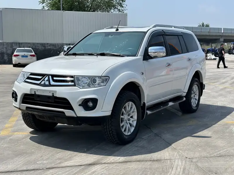 Mitsubishi Pajero Sport, 2017