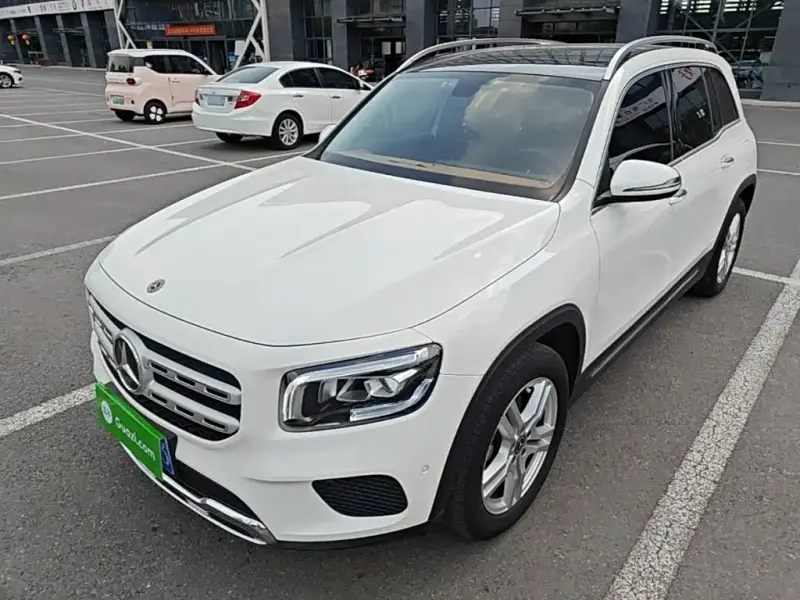 Mercedes-Benz GLB, 2020