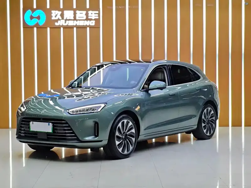 AITO M5, 2022