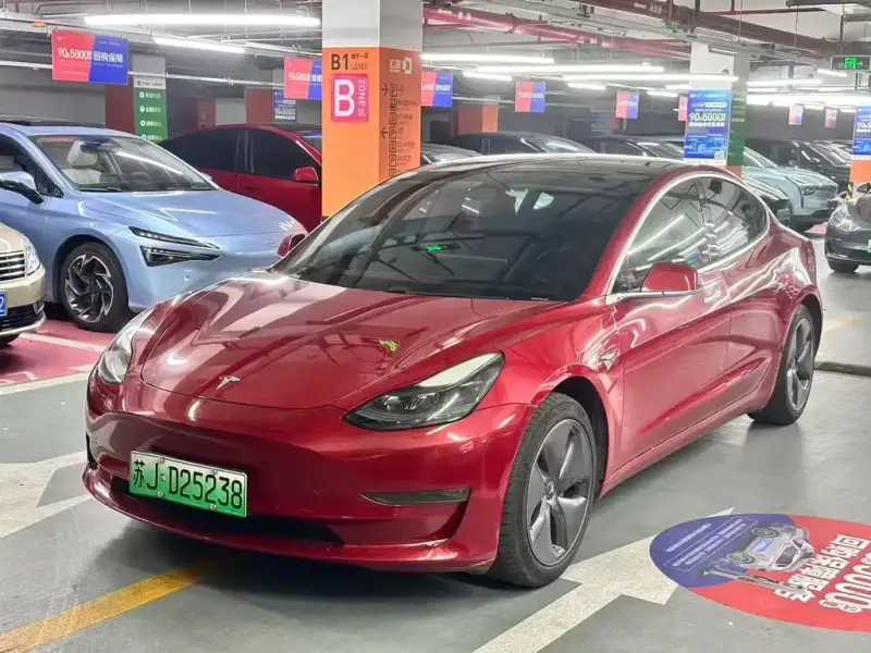 Tesla Model 3, 2020