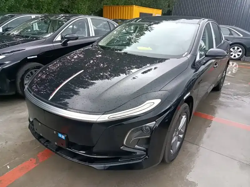 Hongqi E-QM5, 2026
