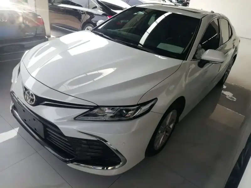 Toyota Camry, 2022