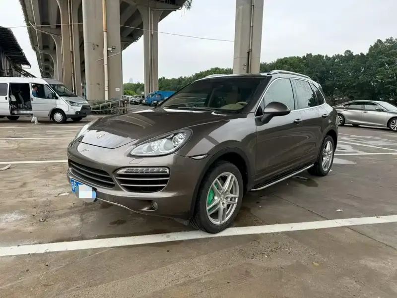Porsche Cayenne, 2014