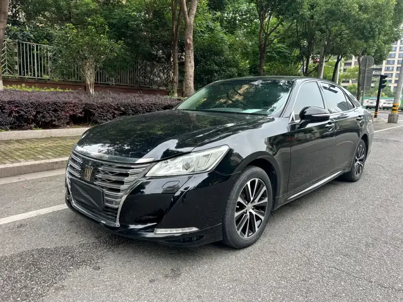 Toyota Crown, 2019