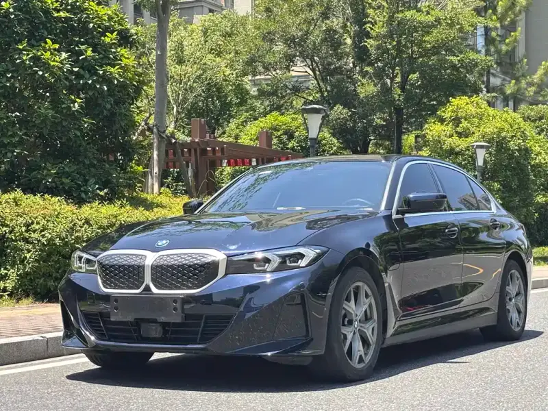 BMW i3, 2025
