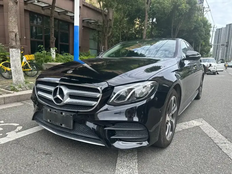 Mercedes-Benz E-Class, 2019