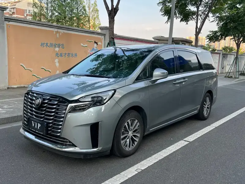 Buick GL8, 2023