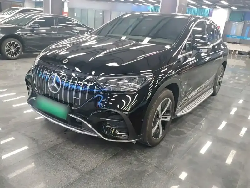 Mercedes-Benz EQE SUV, 2023