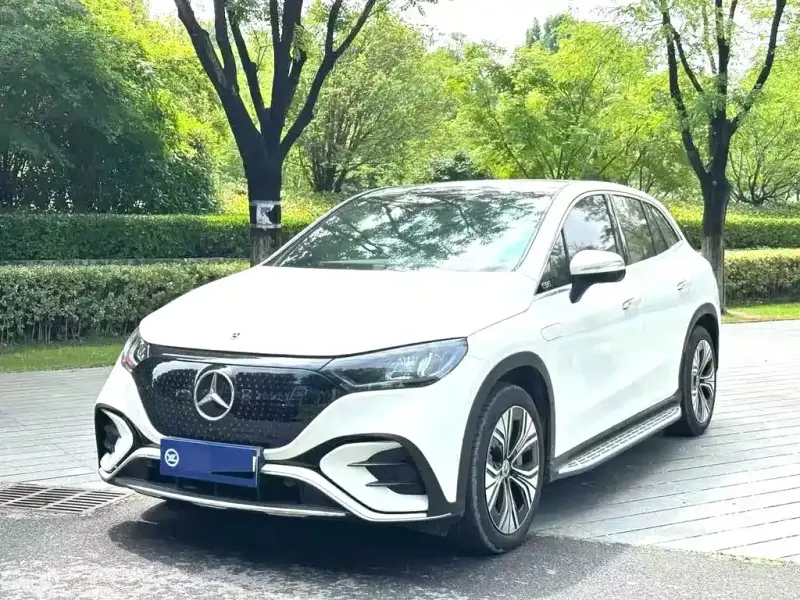 Mercedes-Benz EQE SUV, 2025