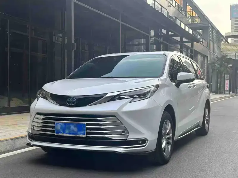 Toyota Sienna, 2022