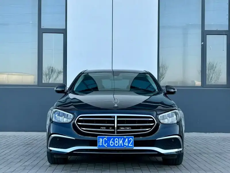 Mercedes-Benz E-Class, 2023