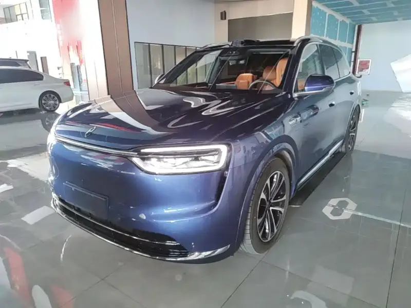 AITO M7, 2025