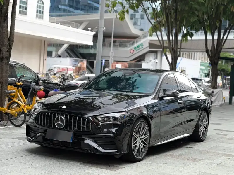 Mercedes-Benz C-Class AMG, 2025