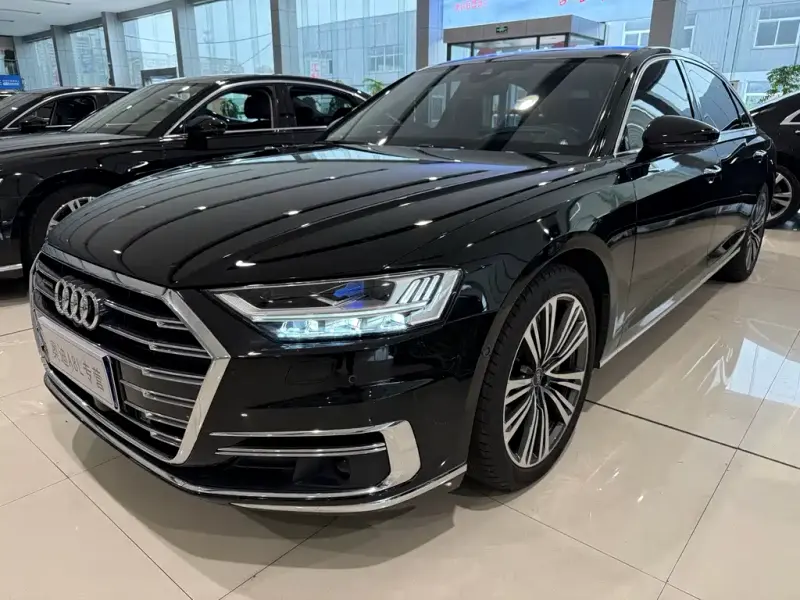 Audi A8, 2021