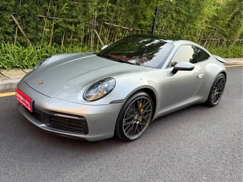Porsche 911, 2021