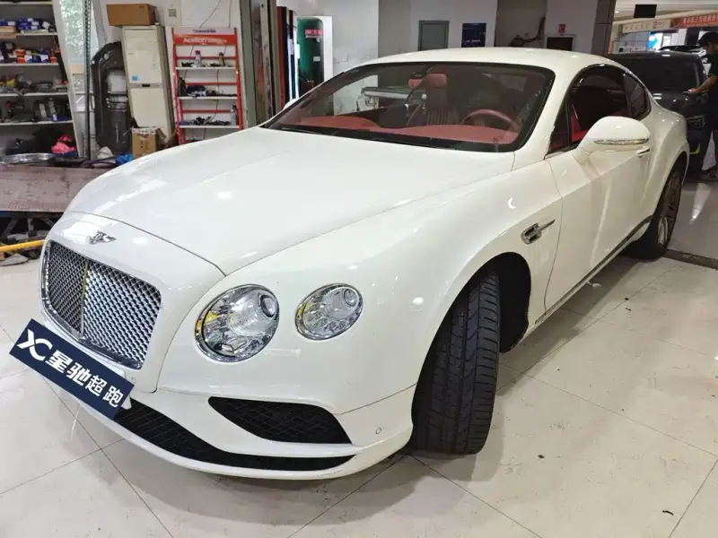 Bentley Continental, 2018