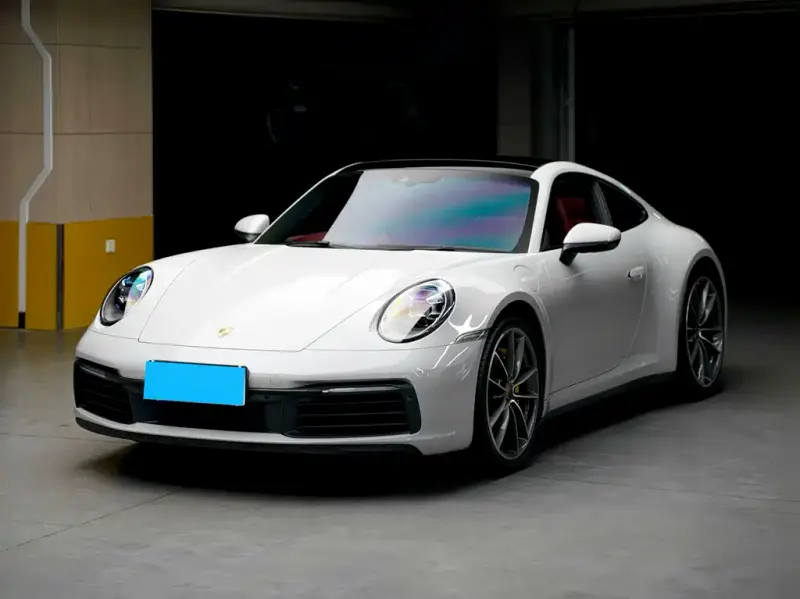 Porsche 911, 2021